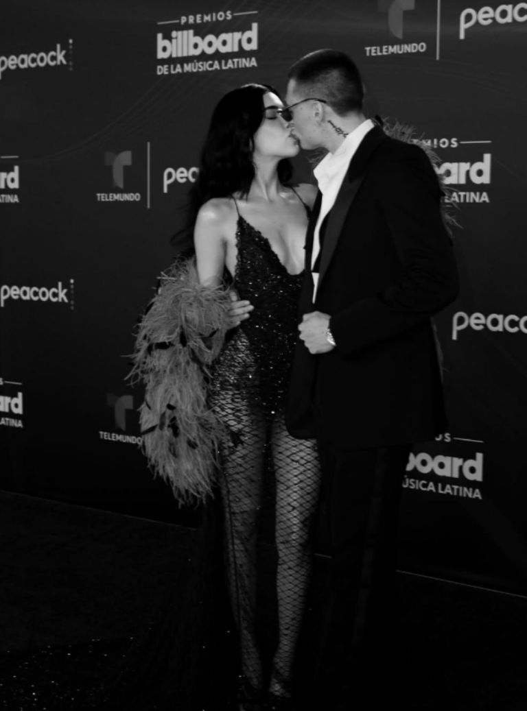 Peso Pluma y Kenia Os celebran 9 meses de noviazgo; así lo presumen