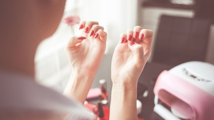 ¿Uñas quebradizas? Fortalécelas  con estos prácticos consejos que mejorarán tu vida