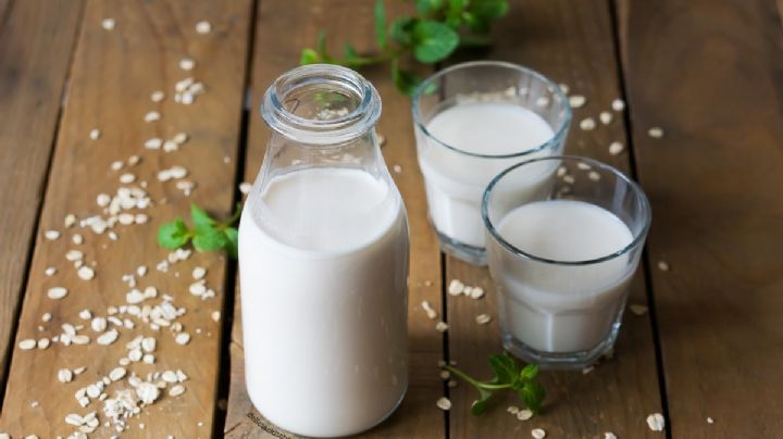 Aprende a preparar tu propia bebida vegetal con esta sencilla receta de leche de avena