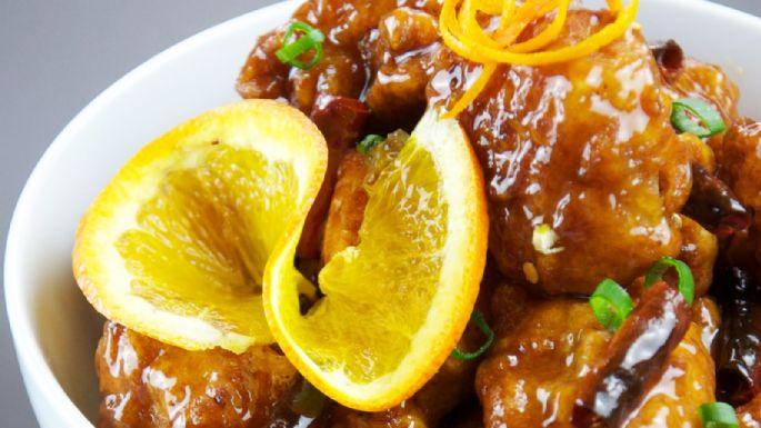 ¿Antojo de comida china? Prepara esta deliciosa receta de pollo a la naranja