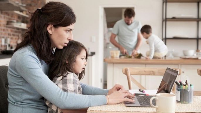 ¿Trabajas desde casa y no encuentras el equilibrio? Estos consejos te podrían servir