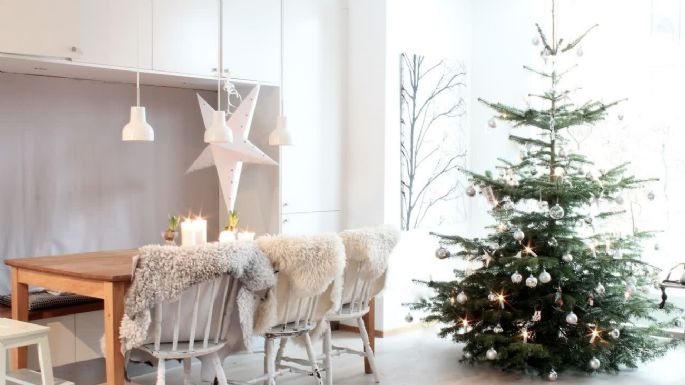 Navidad: Tres tendencias minimalistas para decorar tu árbol navideño este 2020