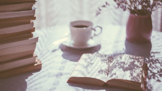 Conoce estos 3 libros clave para aprender a amar y para mantener relaciones más sanas