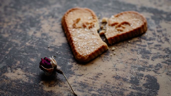 Infidelidad emocional: Qué es y cómo se puede afrontar este tipo de traición en la pareja