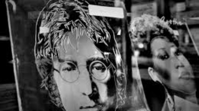 ¡Un año más sin él! Estas son las 3 mejores canciones para recordar a John Lennon