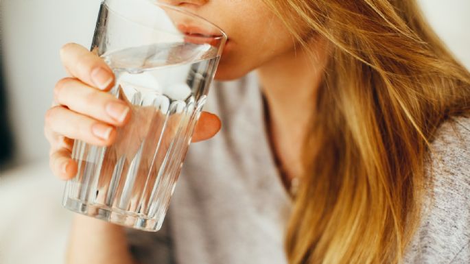 ¿Ya tomaste agua hoy? Conoce como la deshidratación afecta tu vida sexual