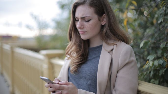 ¿Sientes que tu teléfono vibra todo el tiempo? Esta es la enfermedad mental que puedes tener