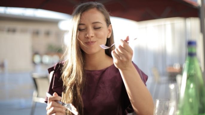 Conoce algunos postres que ayudarán a fortalecer y mejorar tu piel, cabello y uñas con colágeno