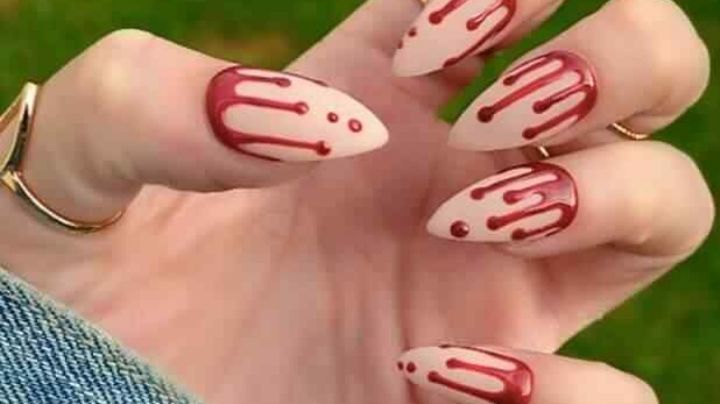 Vive la intensidad del 'Halloween' con estos diseños de uñas rojas