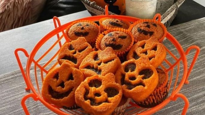 Prepara esta receta de 'cupcakes' de calabaza con todo el espíritu de 'Halloween'