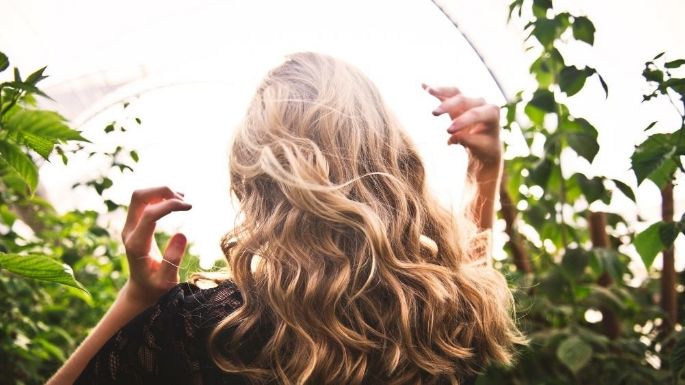 Hacer ejercicio podría ayudarte a tener un cabello mucho más fuerte y sano