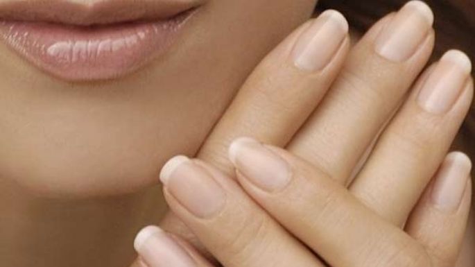 Así debes cuidar de tus uñas naturales durante el otoño