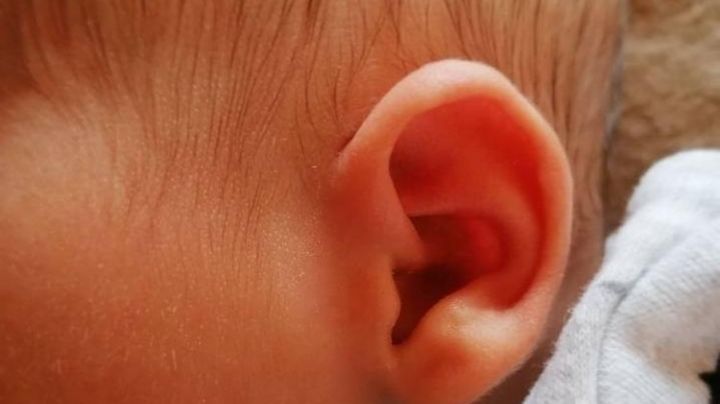¡También deben limpiarse! Esta es la manera correcta de limpiar las orejas de tu bebé