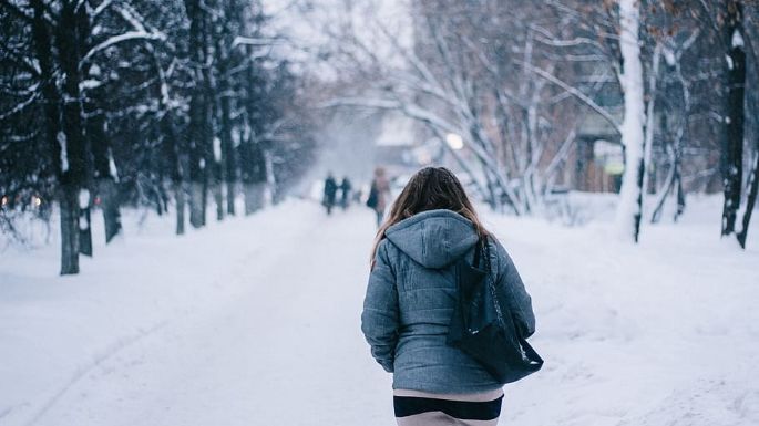 Por estas razones las mujeres son más friolentas que los hombres