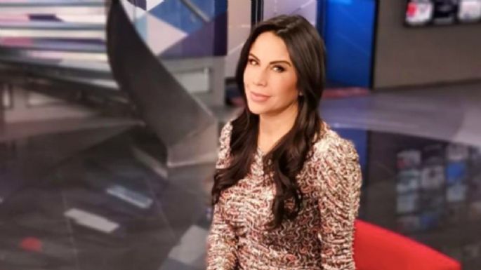 Paola Rojas muestra cómo usar transparencias en tus atuendos elegantes