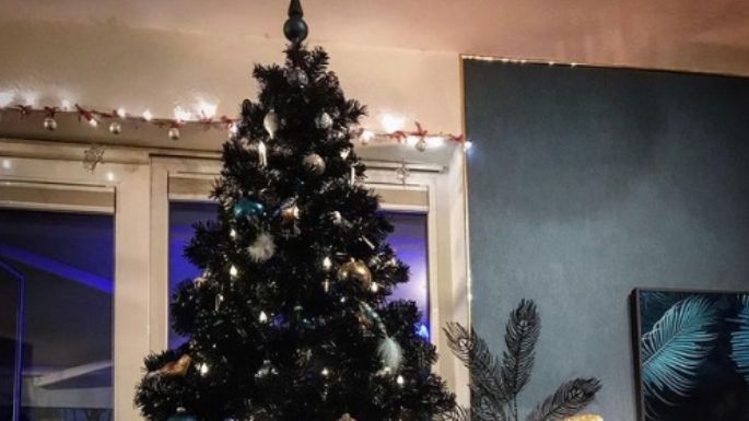 Elegante y sofisticado: Conoce más de las decoraciones negro y dorado para Navidad