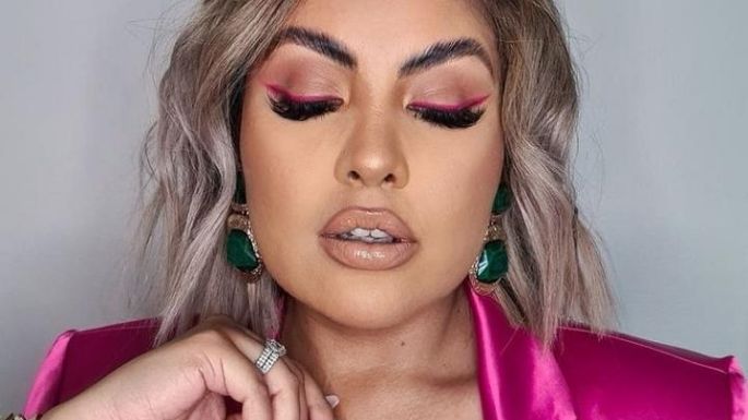 Conoce algunos 'looks' de maquillaje en los que puedes añadir delineador rosa