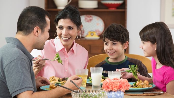 Esta es la forma en la que puedes hacer que toda la familia coma sano