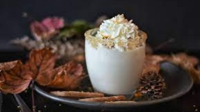 Prepara este mousse de chocolate blanca y ponles el toque dulce a tus tardes