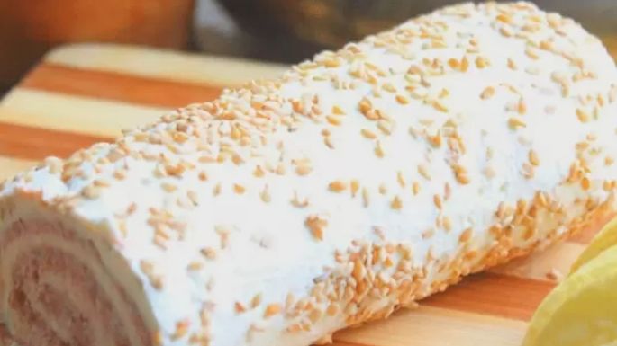 Botana navideña: Prepara este rollo de queso de cabra, arándano y nuez