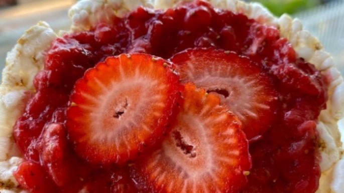¡Sin azúcar y espesita! Prepara una mermelada de fresa con chía