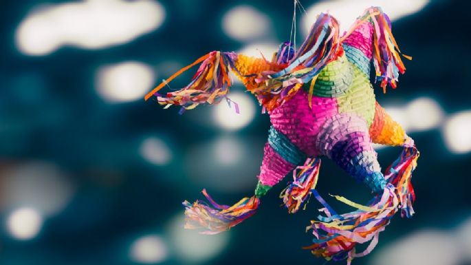 Así puedes hacer tu propia piñata para la posada navideña de este año