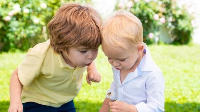 Diles estas frases a tus hijos y enséñales sobre la empatía