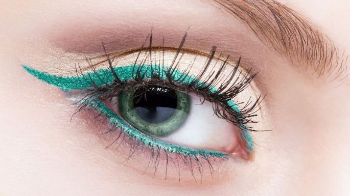 Delineado verde: El toque que le dará el toque final a tu maquillaje navideño