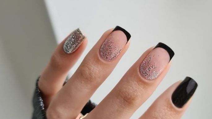 ¡De último minuto! Crea este diseño de uñas para fin de año en colores plateado y negro