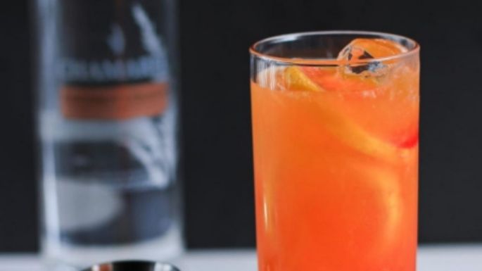 Cócteles navideños: Prepara una bebida de vodka, Campari y Limoncello