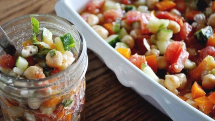 Una opción saludable y sin carne: Así es esta receta de ceviche de garbanzo