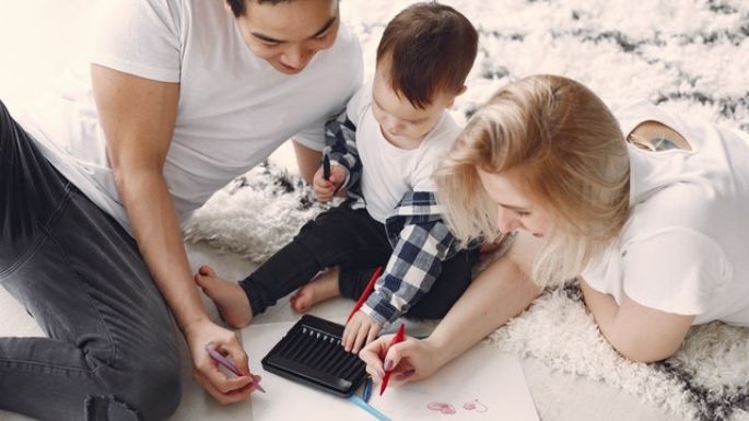 Ayuda a tus hijos a controlar sus emociones de manera divertida con estos juegos