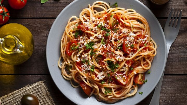Cena afrodisiaca de San Valentín: Prueba esta receta de spaghetti con salsa arrabiata