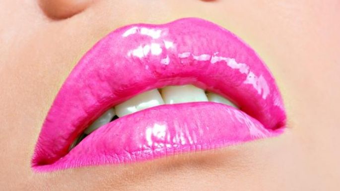 ¿Piensas usar labial rosa? Así es como puedes escoger el mejor de acuerdo a la situación