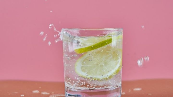 Agua mineral natural: Esta bebida posee más beneficios de los que te podrías imaginar