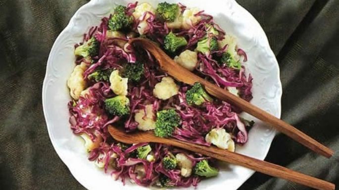 Ensalada de brócoli y naranja: Perfecta para acompañar las tardes de primavera