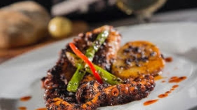 Pulpo al ajillo: Una receta más para aprovechar esta época de mariscos que no debes dejar pasar