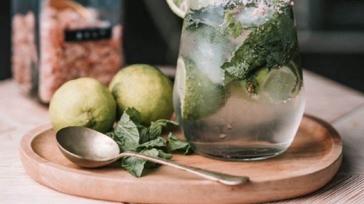 Prepara un delicioso y refrescante rebujito, la bebida de Andalucía que te encantará