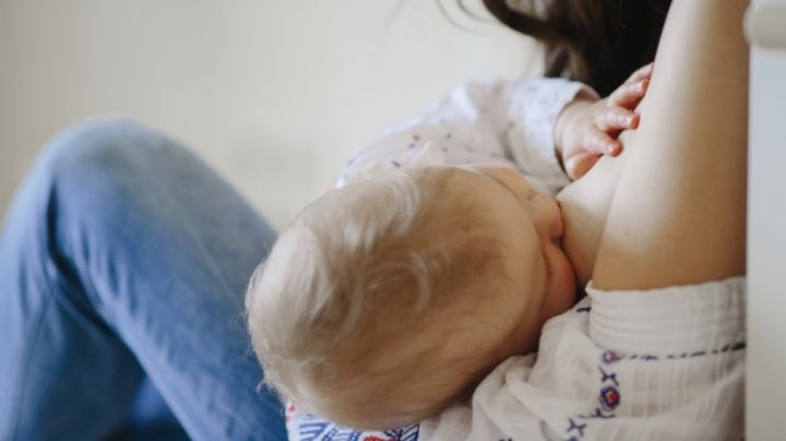 Por estas importantes razones tu pecho duele al amamantar a tu bebé