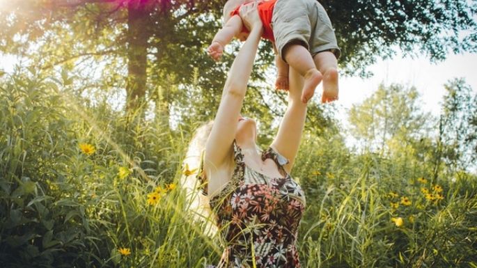 La maravilla de ser tía: Conoce el papel de este miembro de la familia en la educación de un niño