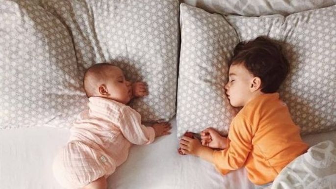 Conoce la importancia de acompañar a tus hijos a dormir durante los primeros años de vida