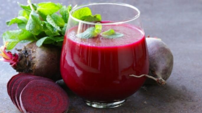 Aprovecha el beneficio de los jugos rojos y además fortalece tu sistema inmune con esta receta