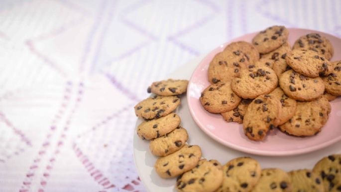 ¿Un gusto de cuarentena? Prepara estas deliciosas galletas de chocolate y avellanas