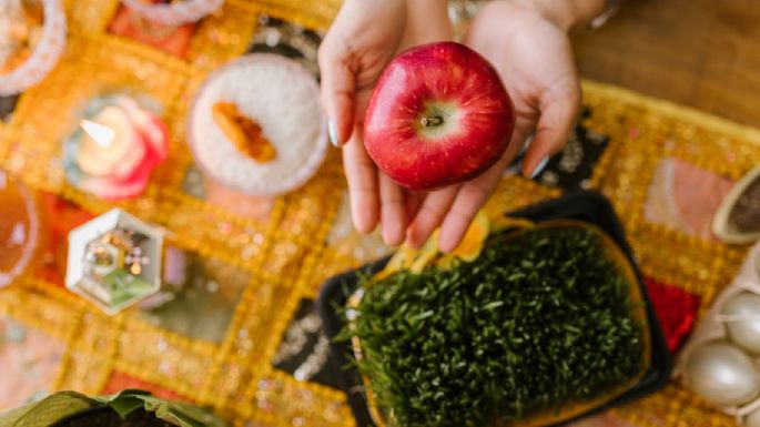 Conoce la lista completa de enfermedades que previenes al comer una manzana