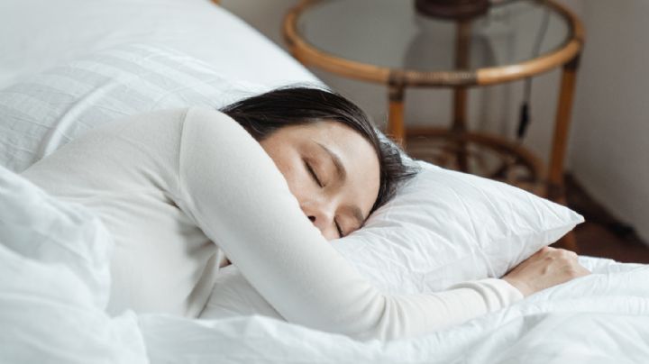 Duerme mejor gracias a estas sencillas técnicas de respiración para descansar