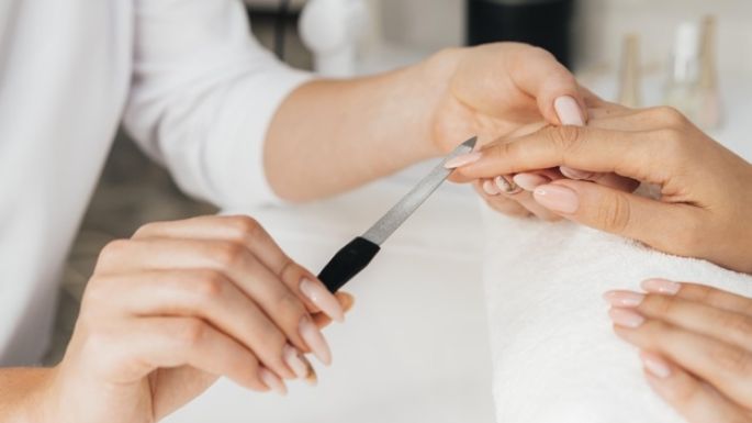 Manicura rusa: Una tendencia para el cuidado de tus uñas que debes conocer y probar