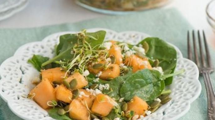 Una ensalada llena de color: Prepara este acompañamiento de melón y sandía