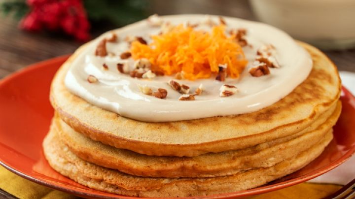 Hot cakes de zanahoria: Una receta para no desperdiciar la comida ¡Tienes que probarla!