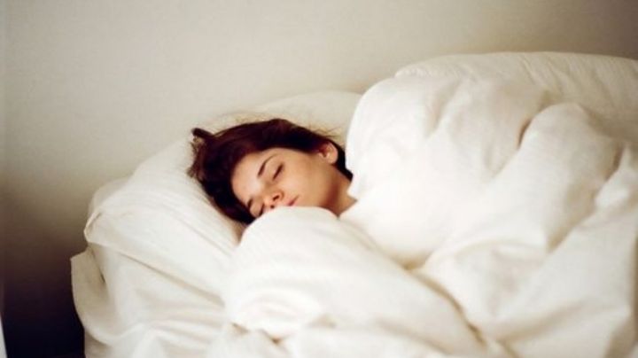 La hora en la que duermes afectaría la salud de tu corazón