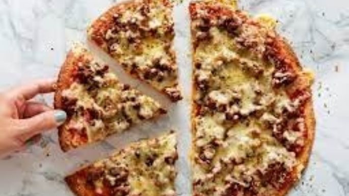 ¿Te gusta la pizza? Esta es una opción rica, saludable y baja en carbohidratos